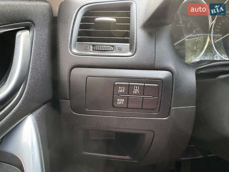 Внедорожник / Кроссовер Mazda CX-5 2014 в Андреевке фото 22 Внедорожник / Кроссовер Mazda CX-5 2014 в Андреевке