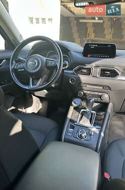 Внедорожник / Кроссовер Mazda CX-5 2017 в 
