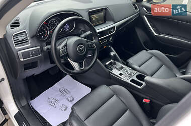 Внедорожник / Кроссовер Mazda CX-5 2016 в 