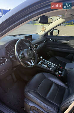 Внедорожник / Кроссовер Mazda CX-5 2017 в 
