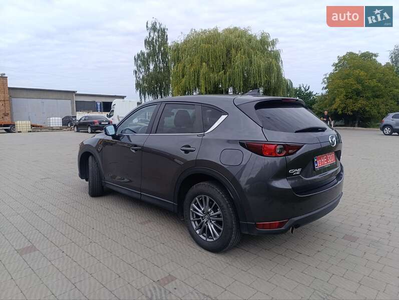 Внедорожник / Кроссовер Mazda CX-5 2017 в Владимире