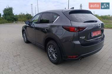Внедорожник / Кроссовер Mazda CX-5 2017 в 