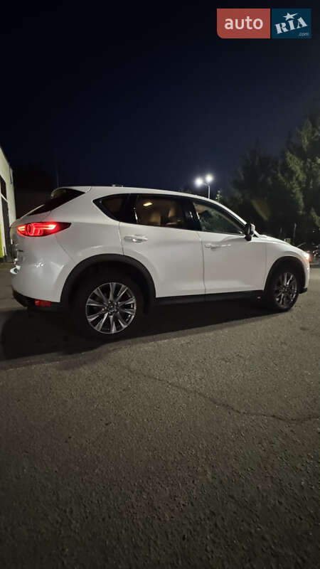 Позашляховик / Кросовер Mazda CX-5 2020 в Лубнах