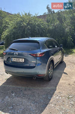 Внедорожник / Кроссовер Mazda CX-5 2017 в 
