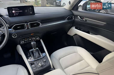 Внедорожник / Кроссовер Mazda CX-5 2024 в 