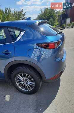 Внедорожник / Кроссовер Mazda CX-5 2018 в 