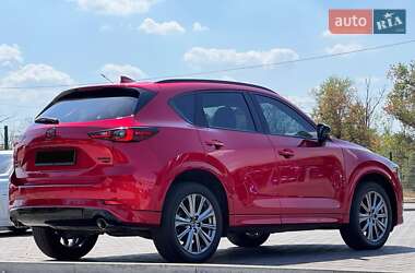 Внедорожник / Кроссовер Mazda CX-5 2023 в 