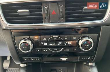 Позашляховик / Кросовер Mazda CX-5 2015 в 