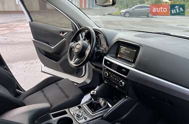 Позашляховик / Кросовер Mazda CX-5 2015 в 