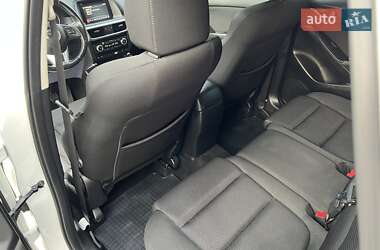 Позашляховик / Кросовер Mazda CX-5 2015 в 