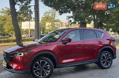 Внедорожник / Кроссовер Mazda CX-5 2023 в 