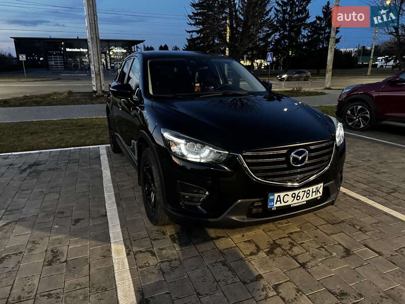 Позашляховик / Кросовер Mazda CX-5 2015 в Володимирі