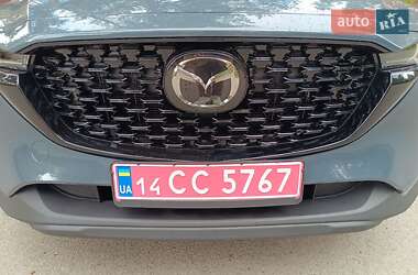 Позашляховик / Кросовер Mazda CX-5 2024 в 
