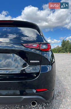 Внедорожник / Кроссовер Mazda CX-5 2024 в 