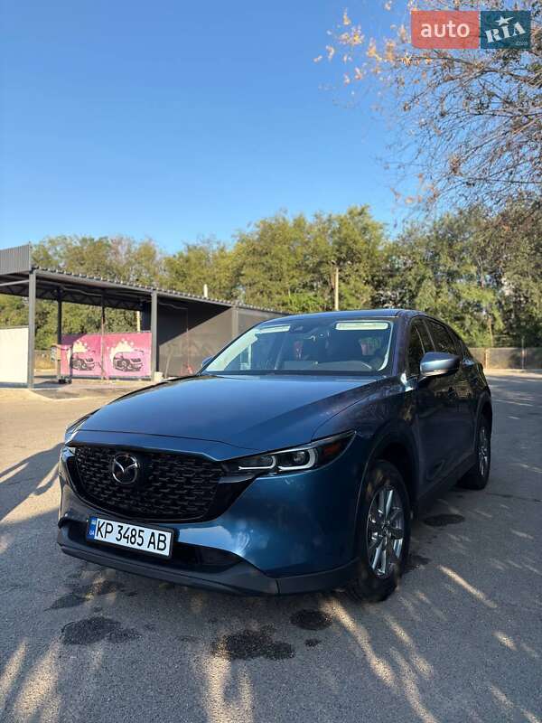 Внедорожник / Кроссовер Mazda CX-5 2023 в 