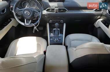 Внедорожник / Кроссовер Mazda CX-5 2017 в 