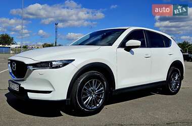 Внедорожник / Кроссовер Mazda CX-5 2017 в 