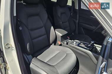 Внедорожник / Кроссовер Mazda CX-5 2017 в 
