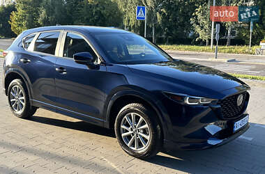 Внедорожник / Кроссовер Mazda CX-5 2023 в 