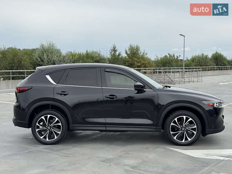 Внедорожник / Кроссовер Mazda CX-5 2022 в Киеве