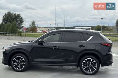 Позашляховик / Кросовер Mazda CX-5 2022 в 