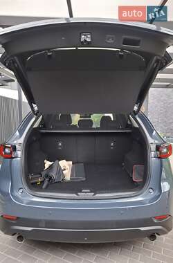 Внедорожник / Кроссовер Mazda CX-5 2023 в 