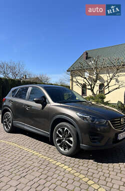 Позашляховик / Кросовер Mazda CX-5 2015 в 