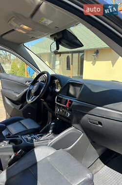 Позашляховик / Кросовер Mazda CX-5 2015 в 