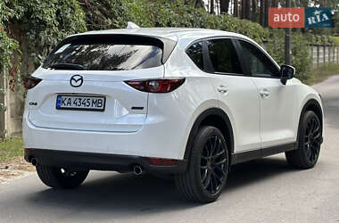 Внедорожник / Кроссовер Mazda CX-5 2018 в 