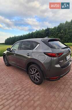 Внедорожник / Кроссовер Mazda CX-5 2017 в 