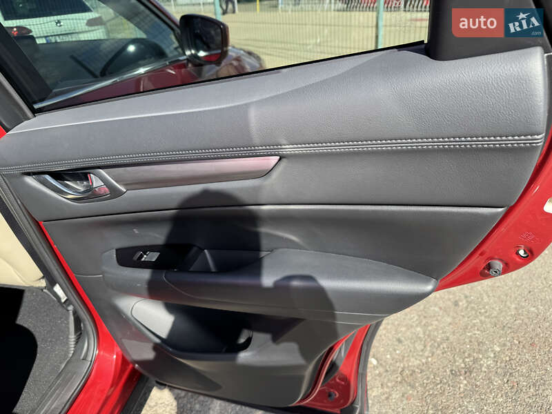 Позашляховик / Кросовер Mazda CX-5 2017 в Києві