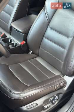 Позашляховик / Кросовер Mazda CX-5 2021 в 