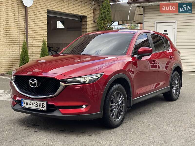 Внедорожник / Кроссовер Mazda CX-5 2019 в 