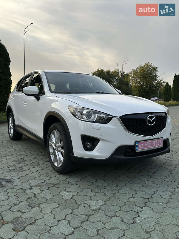 Позашляховик / Кросовер Mazda CX-5 2014 в 