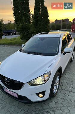 Позашляховик / Кросовер Mazda CX-5 2014 в 