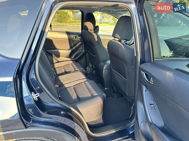 Внедорожник / Кроссовер Mazda CX-5 2016 в Ивано-Франковске фото 11 Внедорожник / Кроссовер Mazda CX-5 2016 в Ивано-Франковске