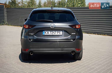 Позашляховик / Кросовер Mazda CX-5 2018 в  фото 3 Позашляховик / Кросовер Mazda CX-5 2018 в