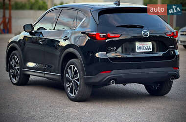 Внедорожник / Кроссовер Mazda CX-5 2023 в 