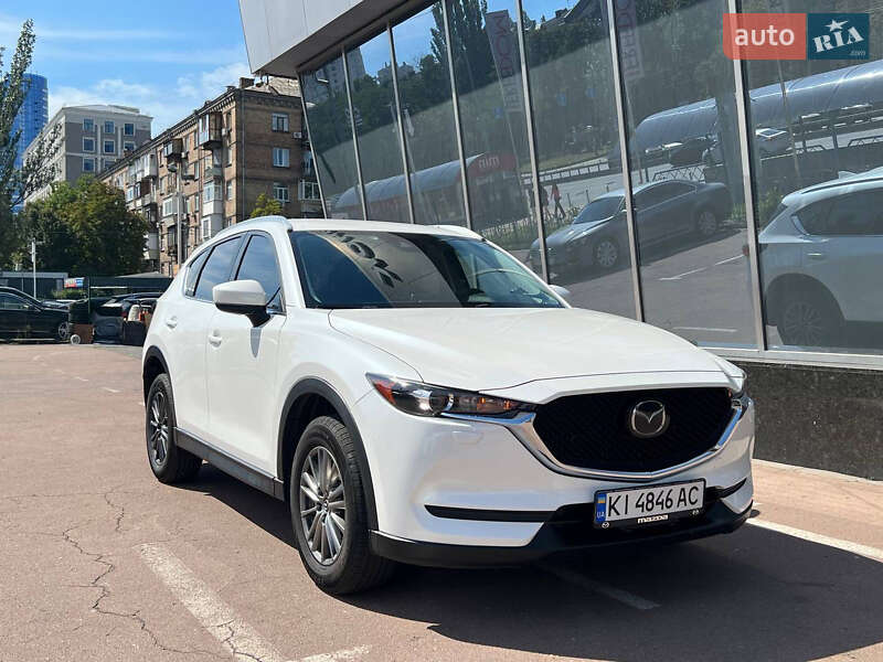 Позашляховик / Кросовер Mazda CX-5 2019 в 