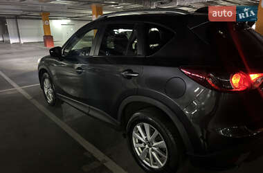 Позашляховик / Кросовер Mazda CX-5 2014 в 
