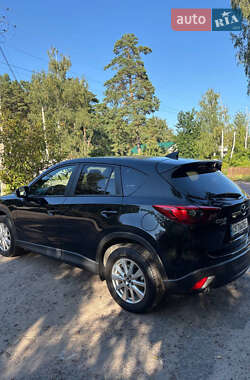 Позашляховик / Кросовер Mazda CX-5 2015 в 