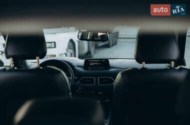 Позашляховик / Кросовер Mazda CX-5 2020 в 