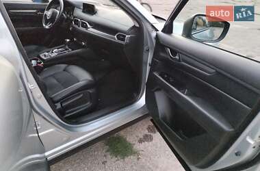 Позашляховик / Кросовер Mazda CX-5 2019 в 