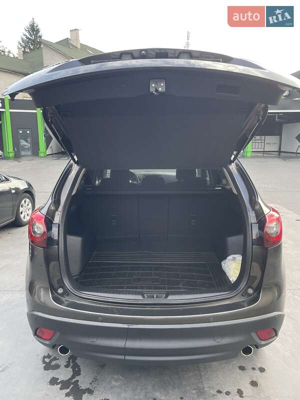 Внедорожник / Кроссовер Mazda CX-5 2015 в Черновцах