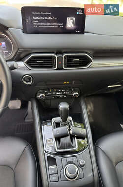 Внедорожник / Кроссовер Mazda CX-5 2021 в 