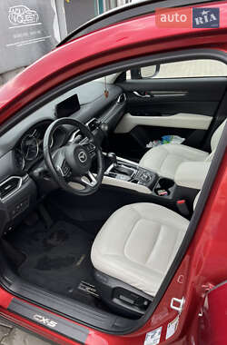 Внедорожник / Кроссовер Mazda CX-5 2018 в 