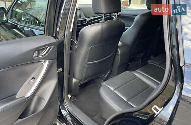 Позашляховик / Кросовер Mazda CX-5 2016 в 