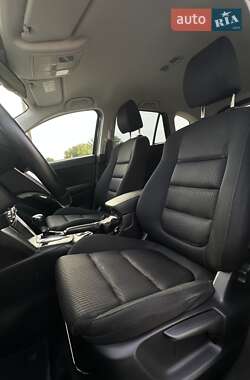 Позашляховик / Кросовер Mazda CX-5 2013 в 