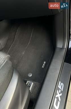 Позашляховик / Кросовер Mazda CX-5 2013 в 