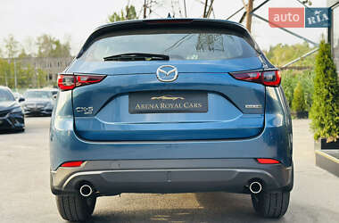 Позашляховик / Кросовер Mazda CX-5 2022 в 